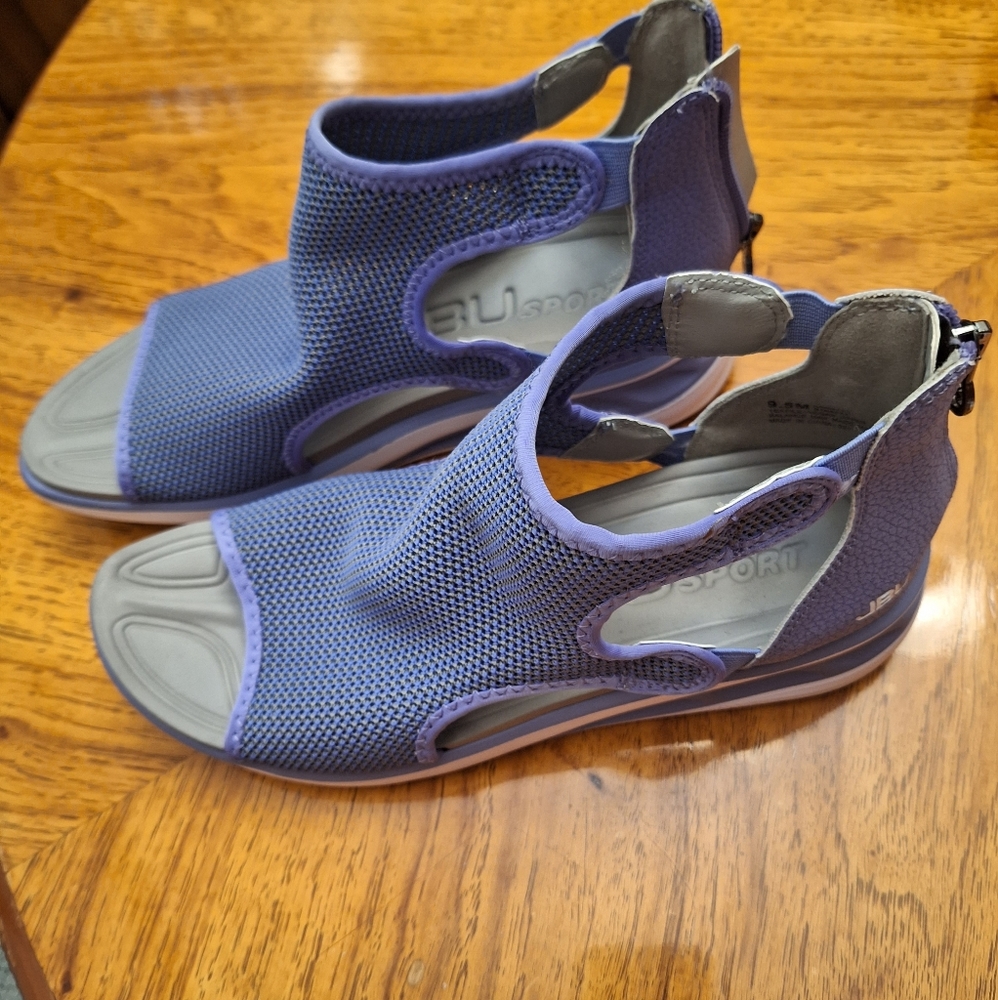 JBU SANDALS